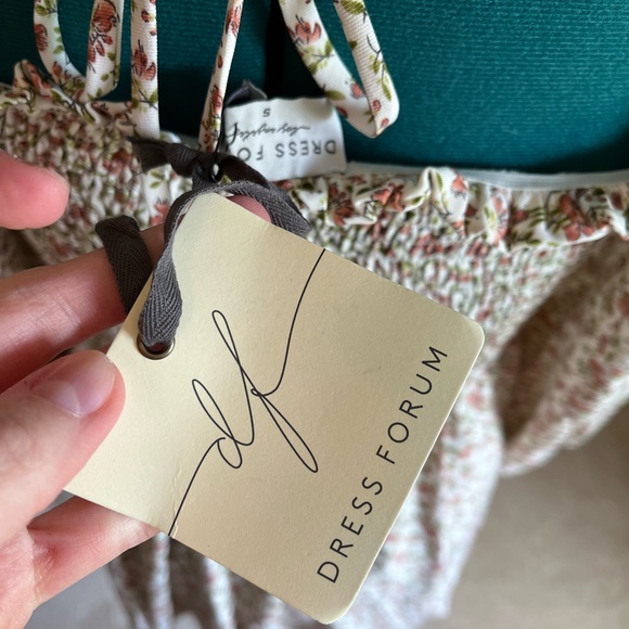 Cora Baby Doll Smocked Floral Dress - Picture 4 of 7